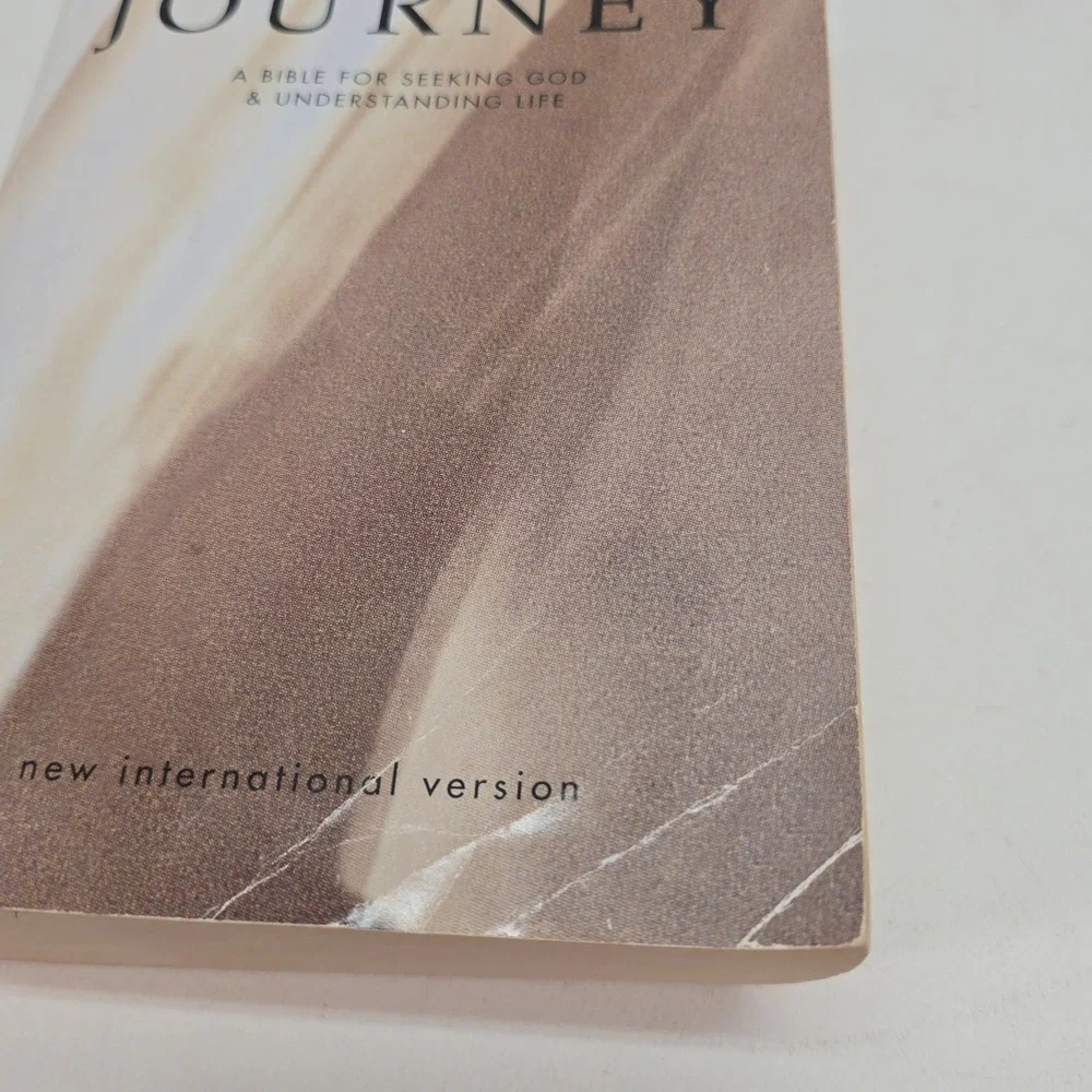 The‎ Journey A Bible for Seeking God & Understanding Life NIV Zondervan